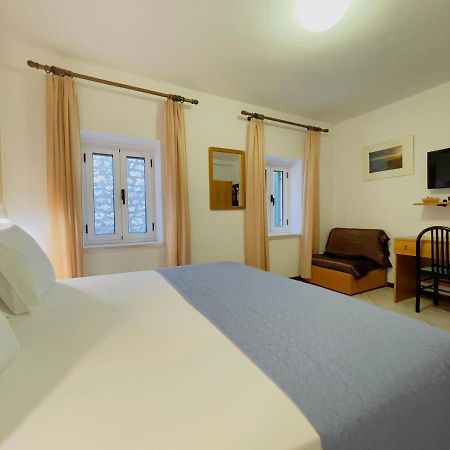 Rooms And Apartments Villa Town Gate Hvar Hvar Town Extérieur photo