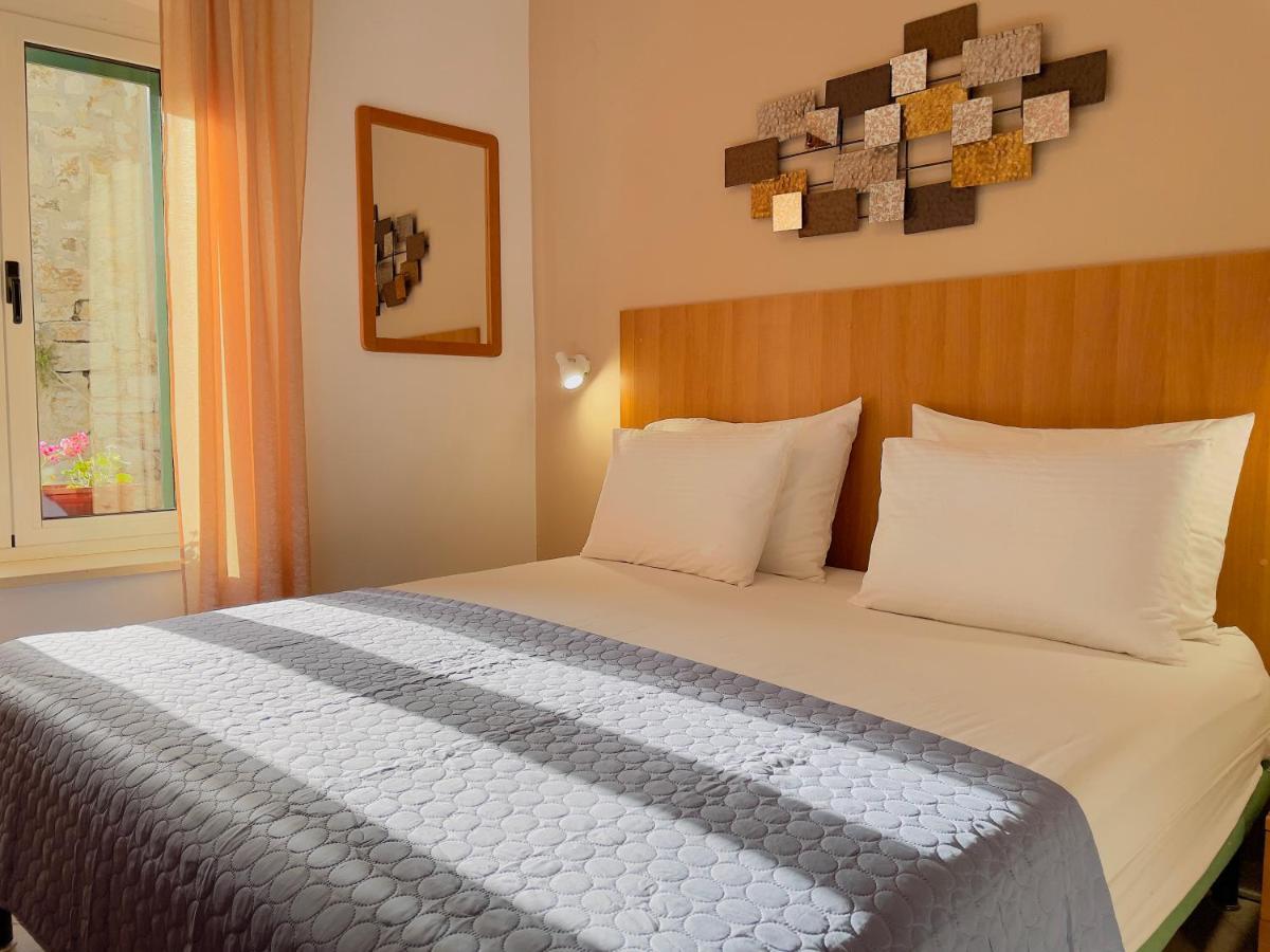 Rooms And Apartments Villa Town Gate Hvar Hvar Town Extérieur photo