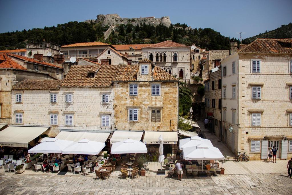 Rooms And Apartments Villa Town Gate Hvar Hvar Town Extérieur photo